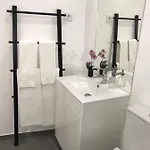 Visit Lisbon4fun - Alfama Appartement *
